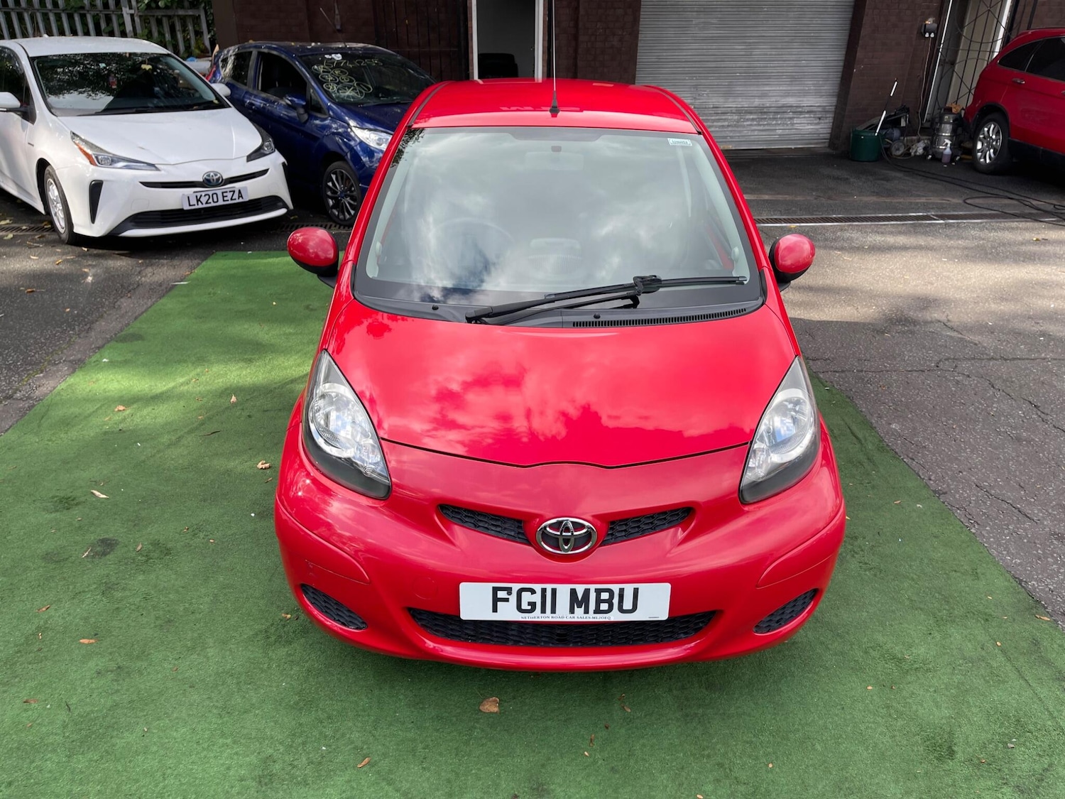 Used Toyota AYGO 2011 for sale - 77645983: Photo 10