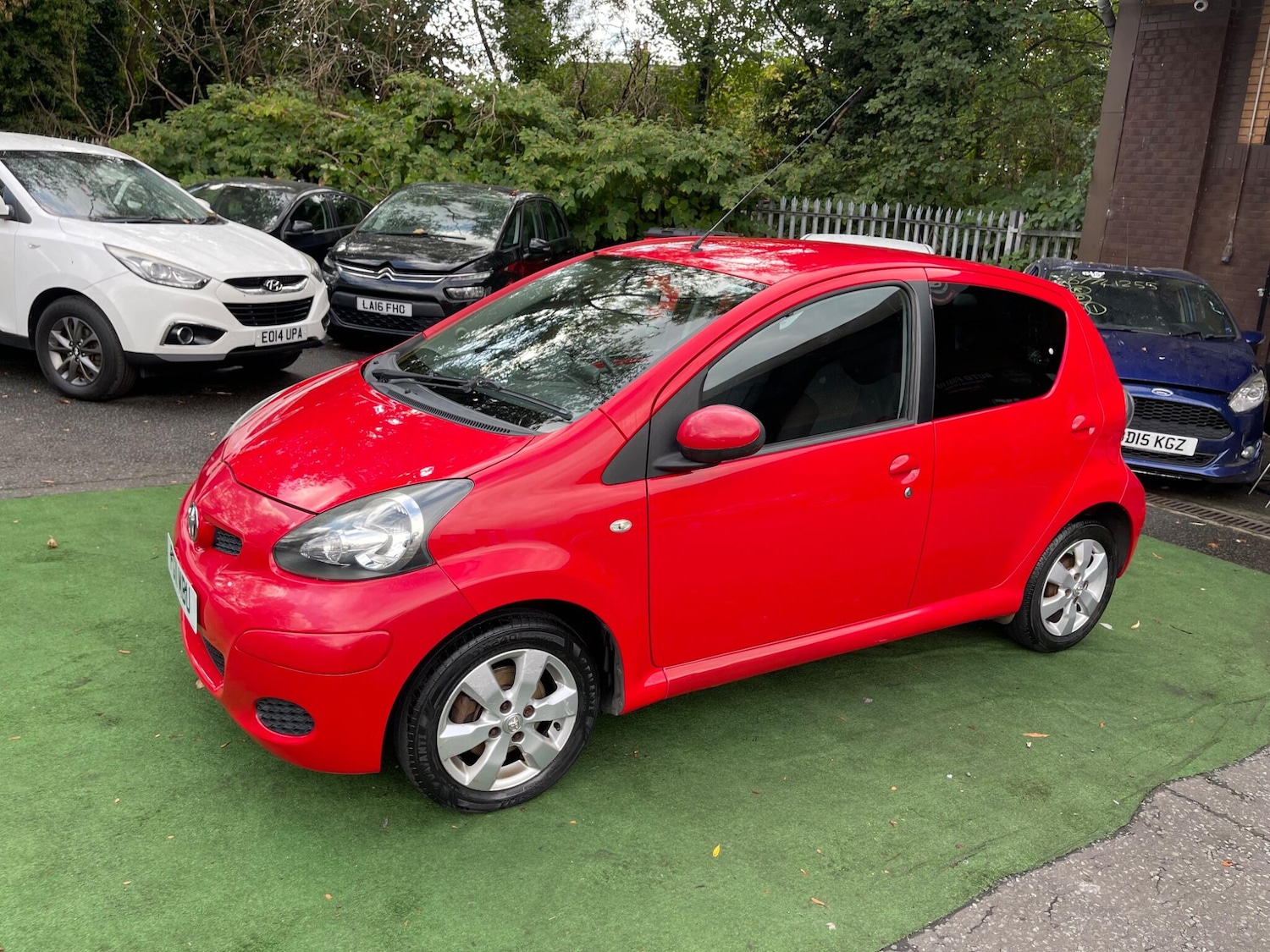 Used Toyota AYGO 2011 for sale - 77645983: Photo 17