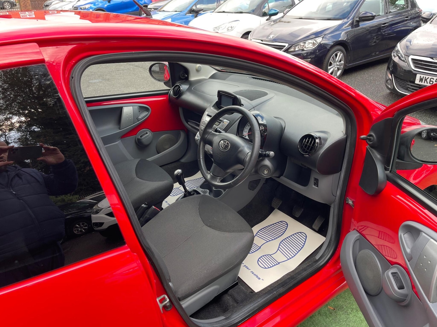 Used Toyota AYGO 2011 for sale - 77645983: Photo 18