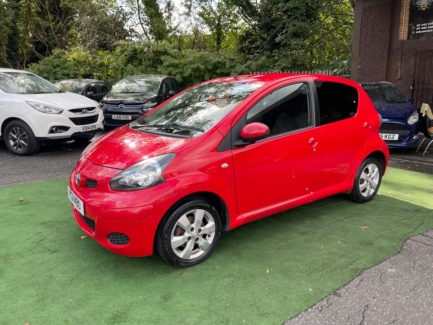 Used Toyota AYGO 2011 for sale - 77645983: Photo 3