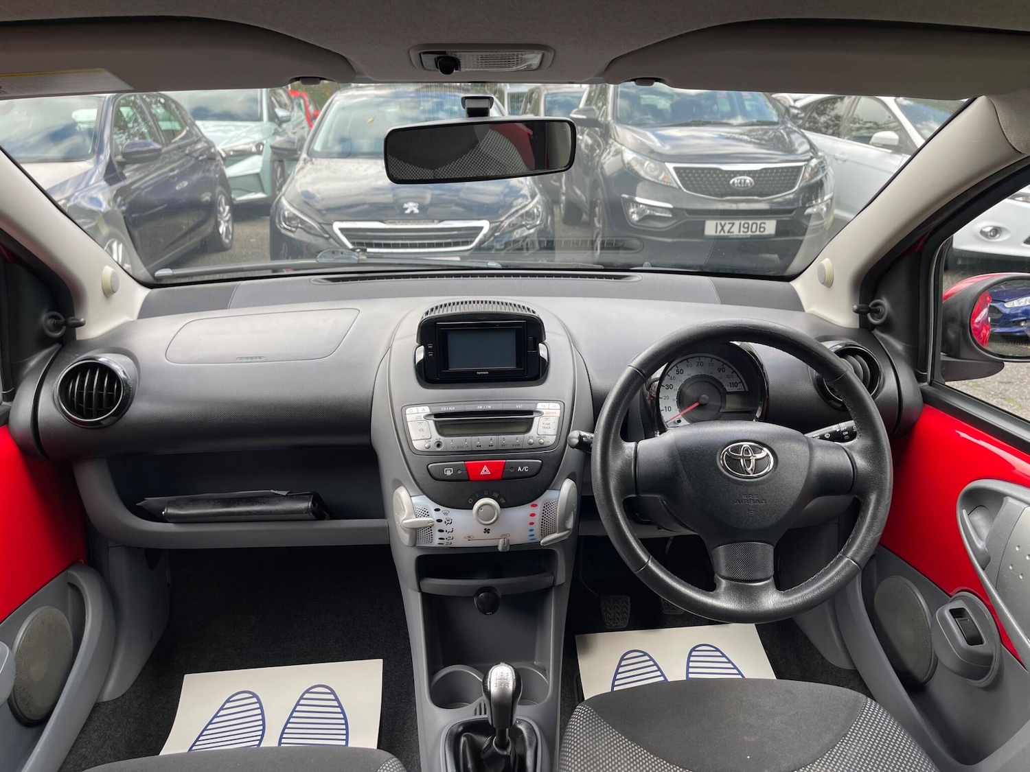 Used Toyota AYGO 2011 for sale - 77645983: Photo 31