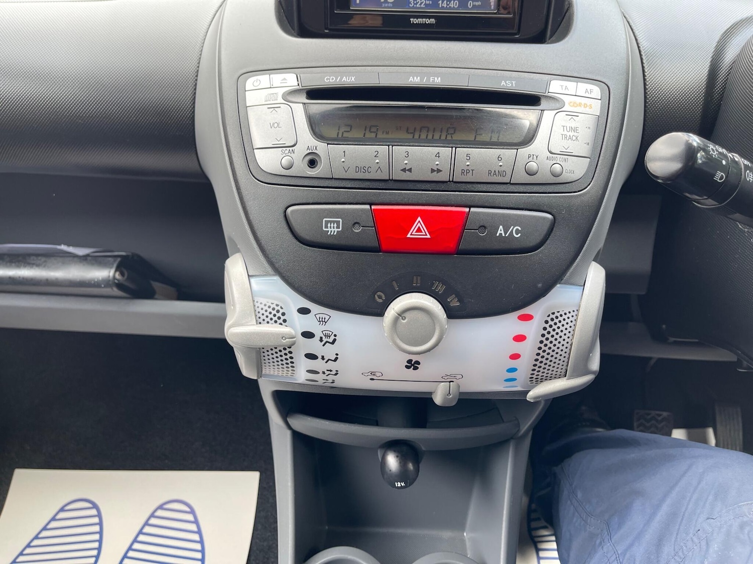 Used Toyota AYGO 2011 for sale - 77645983: Photo 37