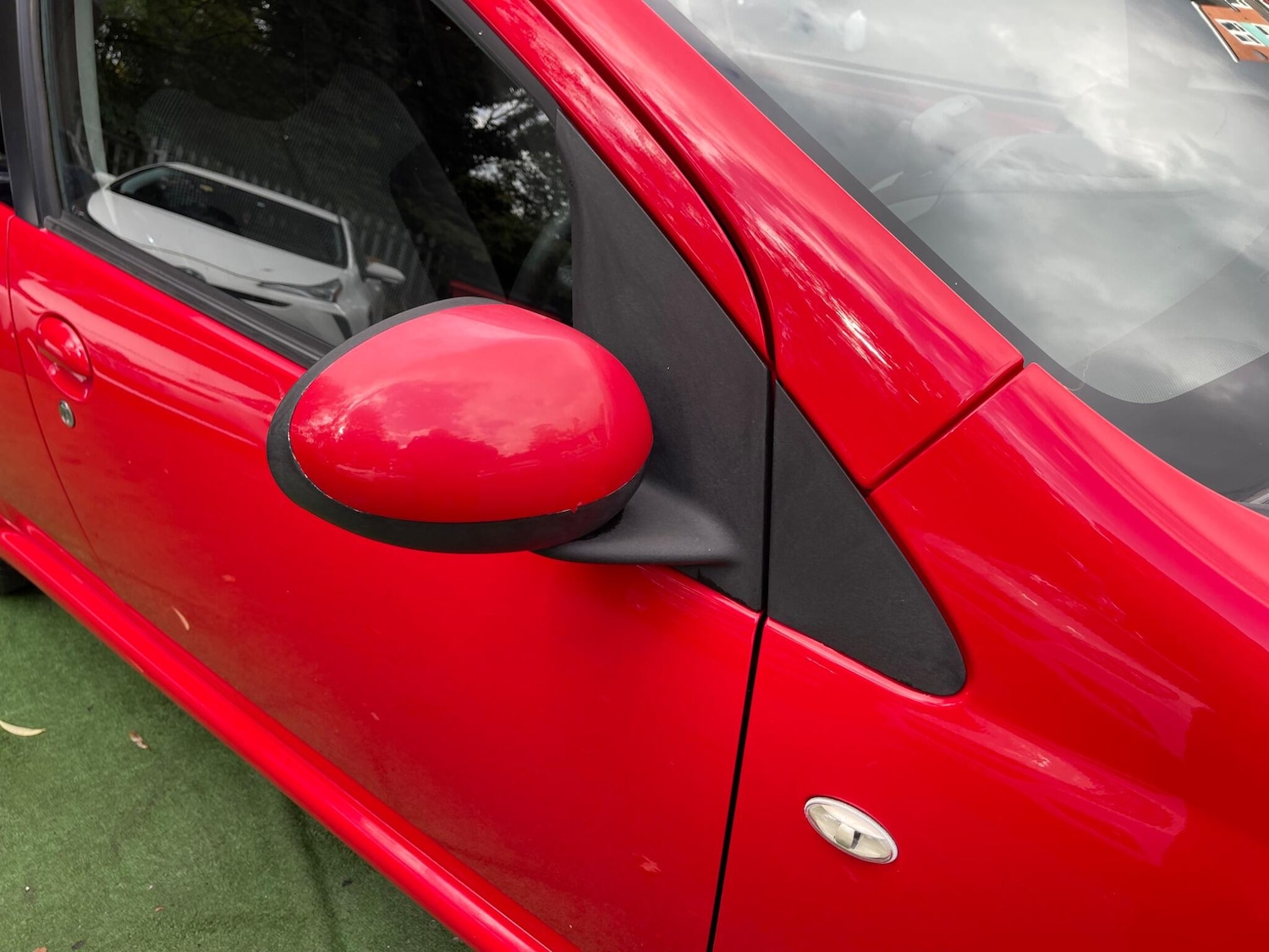 Used Toyota AYGO 2011 for sale - 77645983: Photo 40