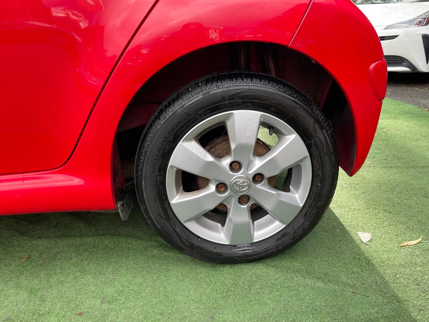 Used Toyota AYGO 2011 for sale - 77645983: Photo 42