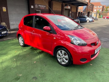 Used Toyota AYGO 2011 for sale - 77645983: Photo