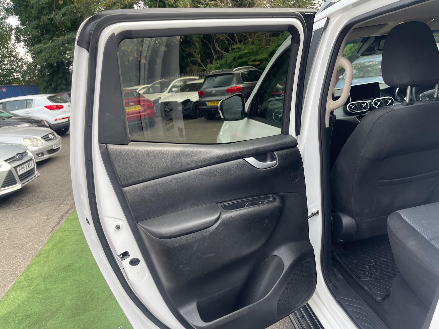 Used Mercedes-Benz X Class for sale - 77598664: Photo 30