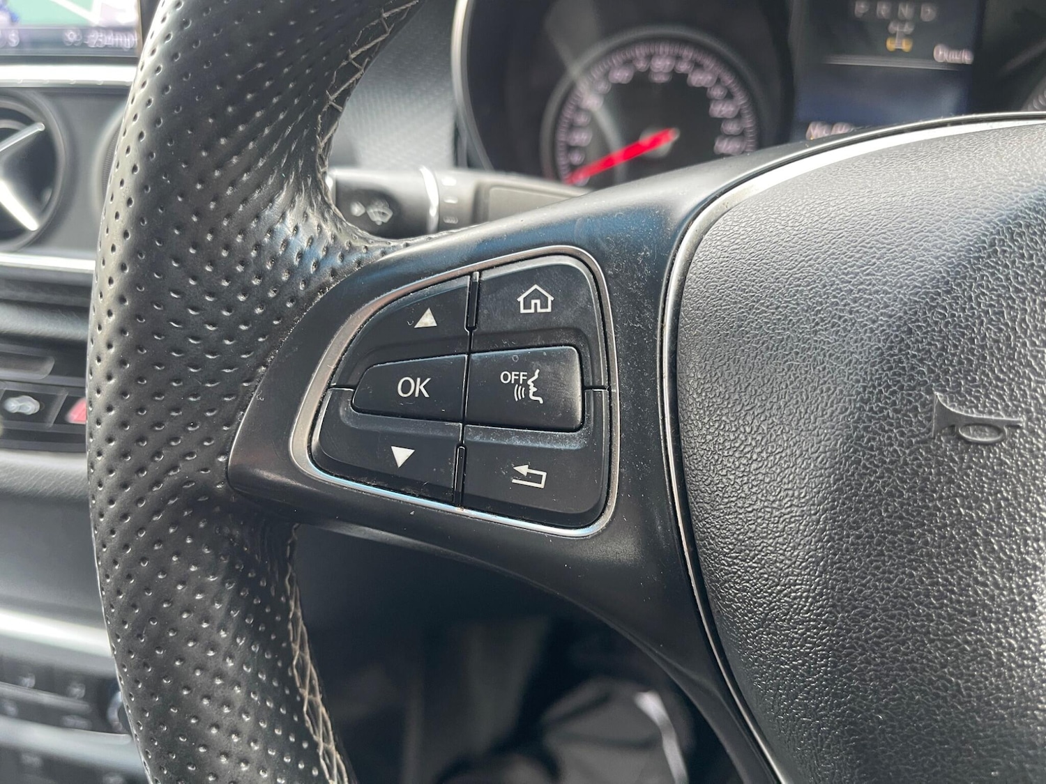 Used Mercedes-Benz X Class for sale - 77598664: Photo 39