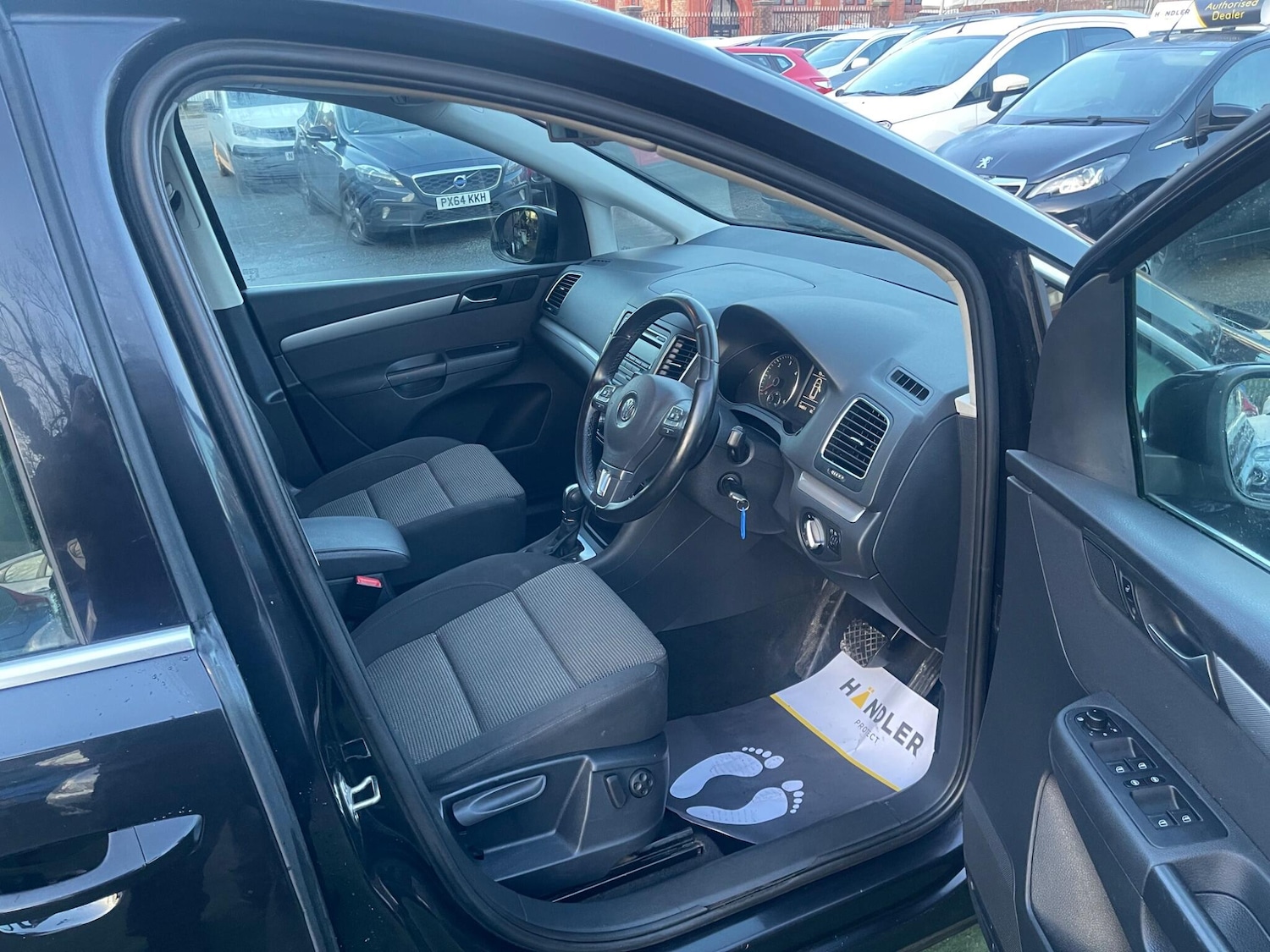 Used Volkswagen Sharan for sale - 77598607: Photo 23