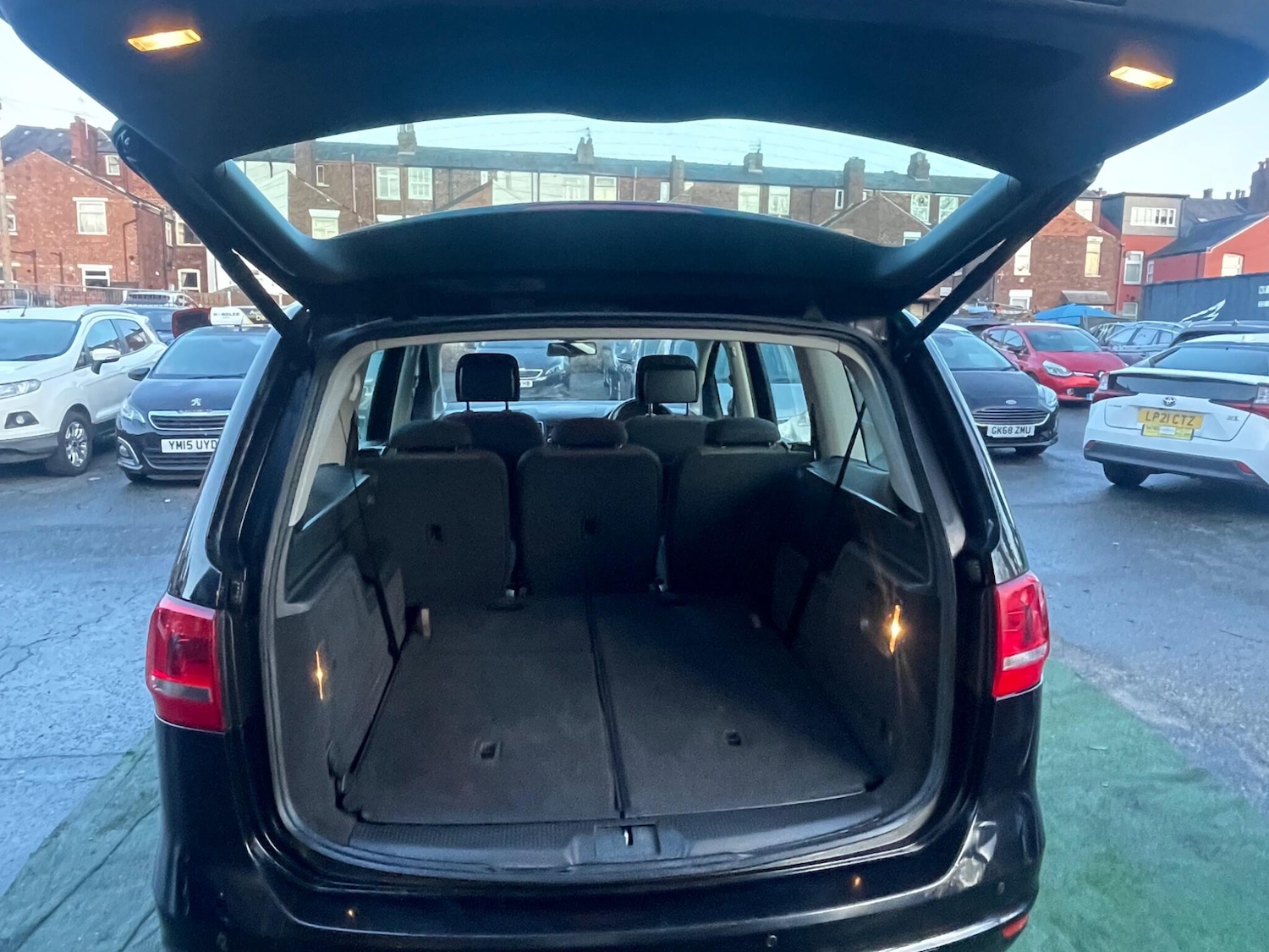 Used Volkswagen Sharan for sale - 77598607: Photo 28