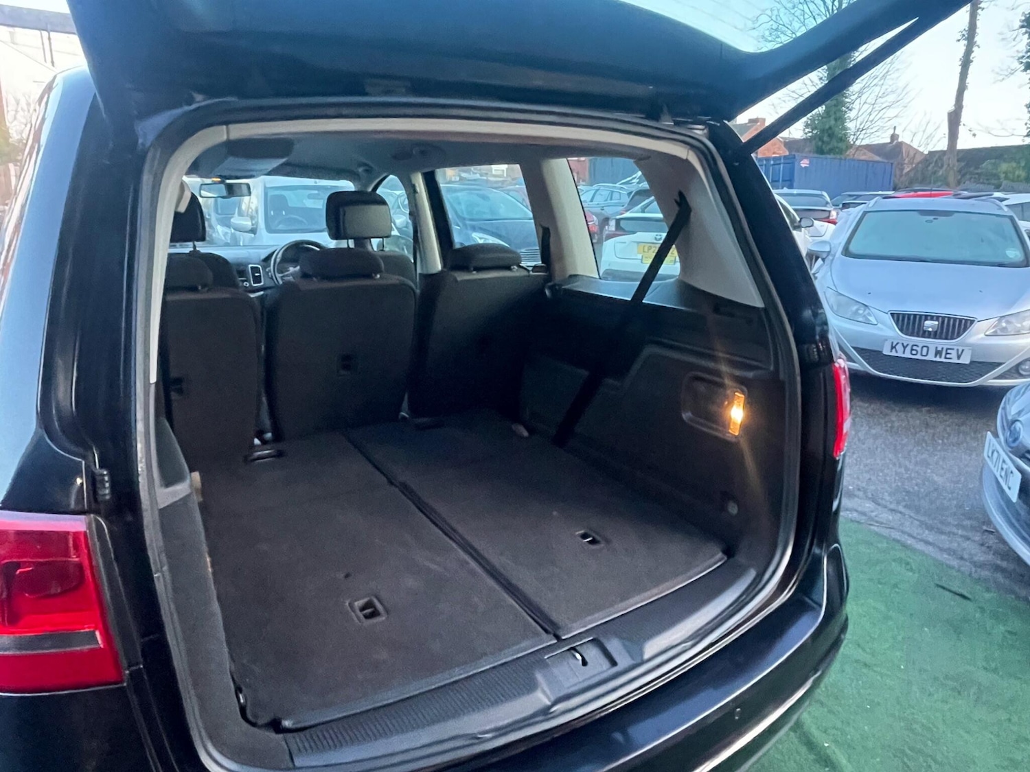 Used Volkswagen Sharan for sale - 77598607: Photo 29