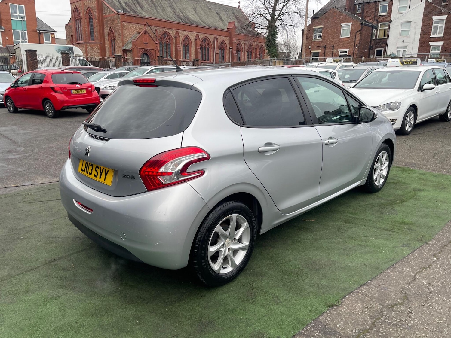 Used Peugeot 208 for sale - 77598840: Photo 10