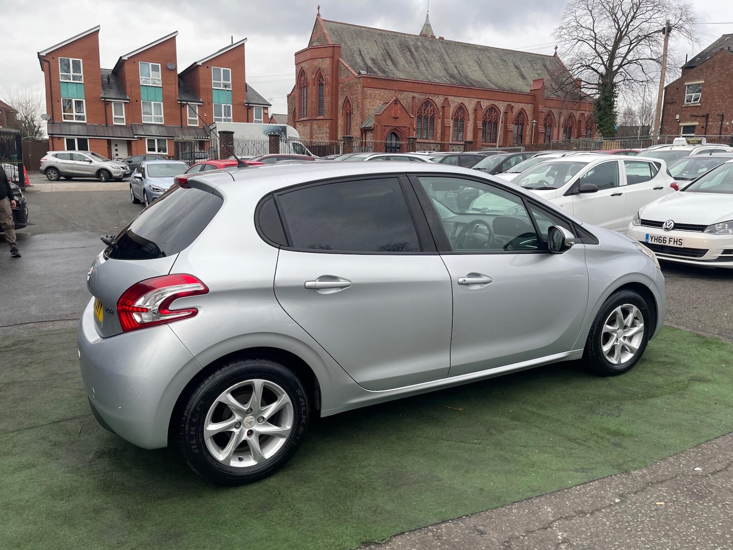 Used Peugeot 208 for sale - 77598840: Photo 9