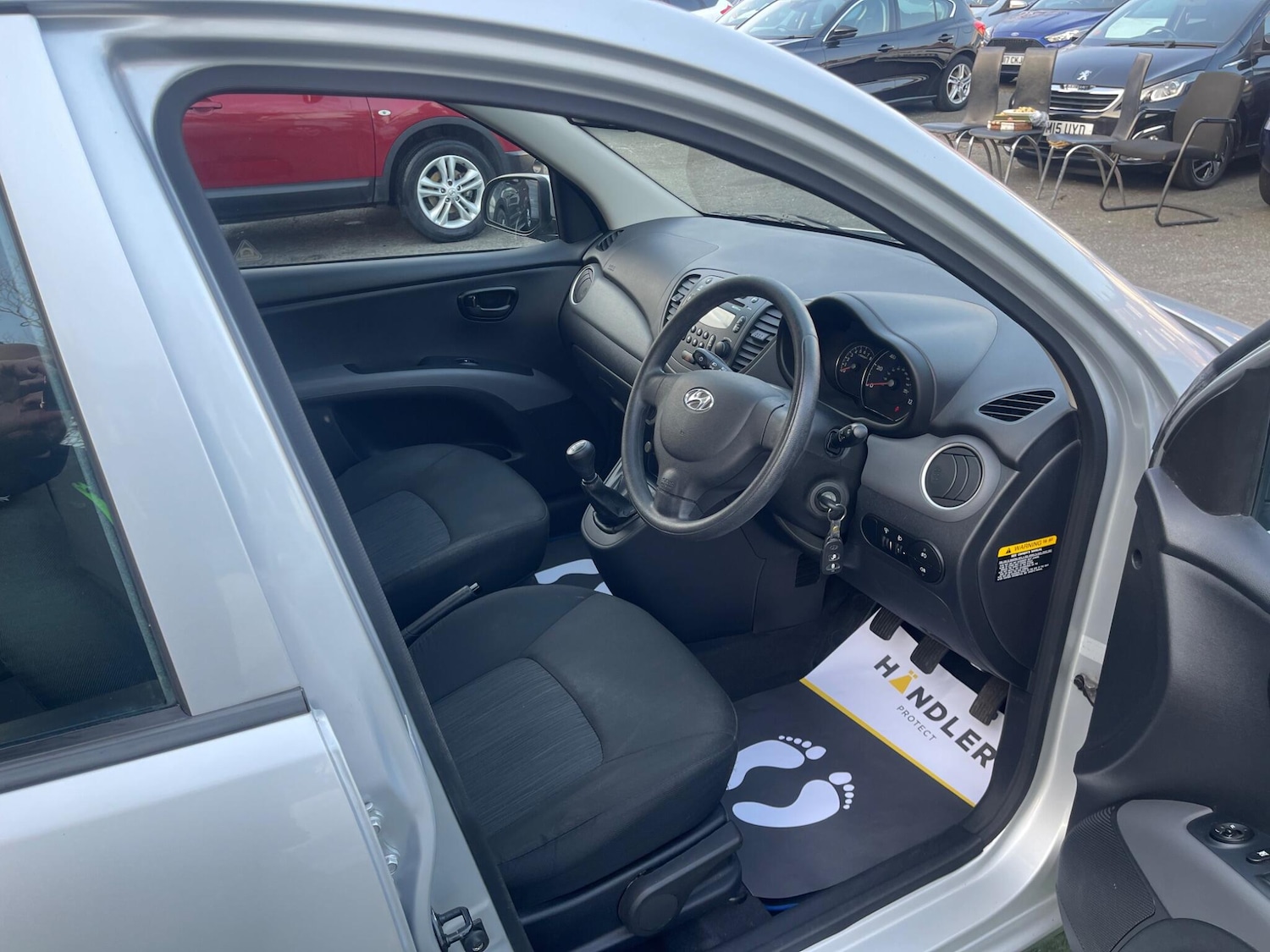 Used Hyundai i10 2012 for sale - 77978035: Photo 16