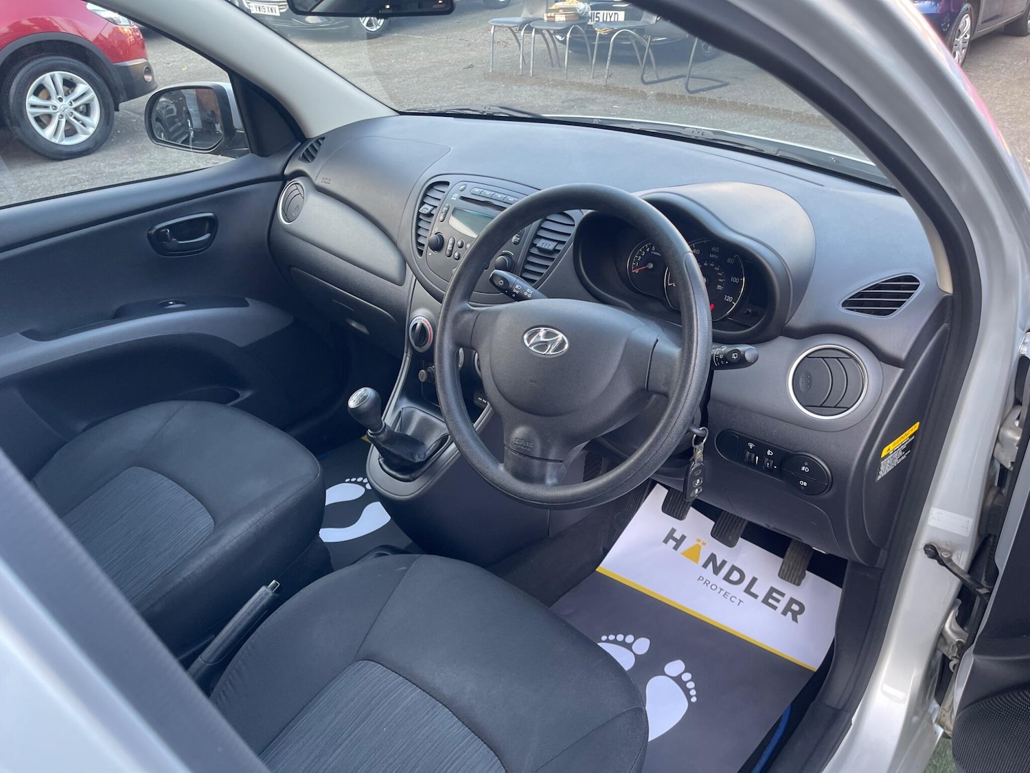 Used Hyundai i10 2012 for sale - 77978035: Photo 17