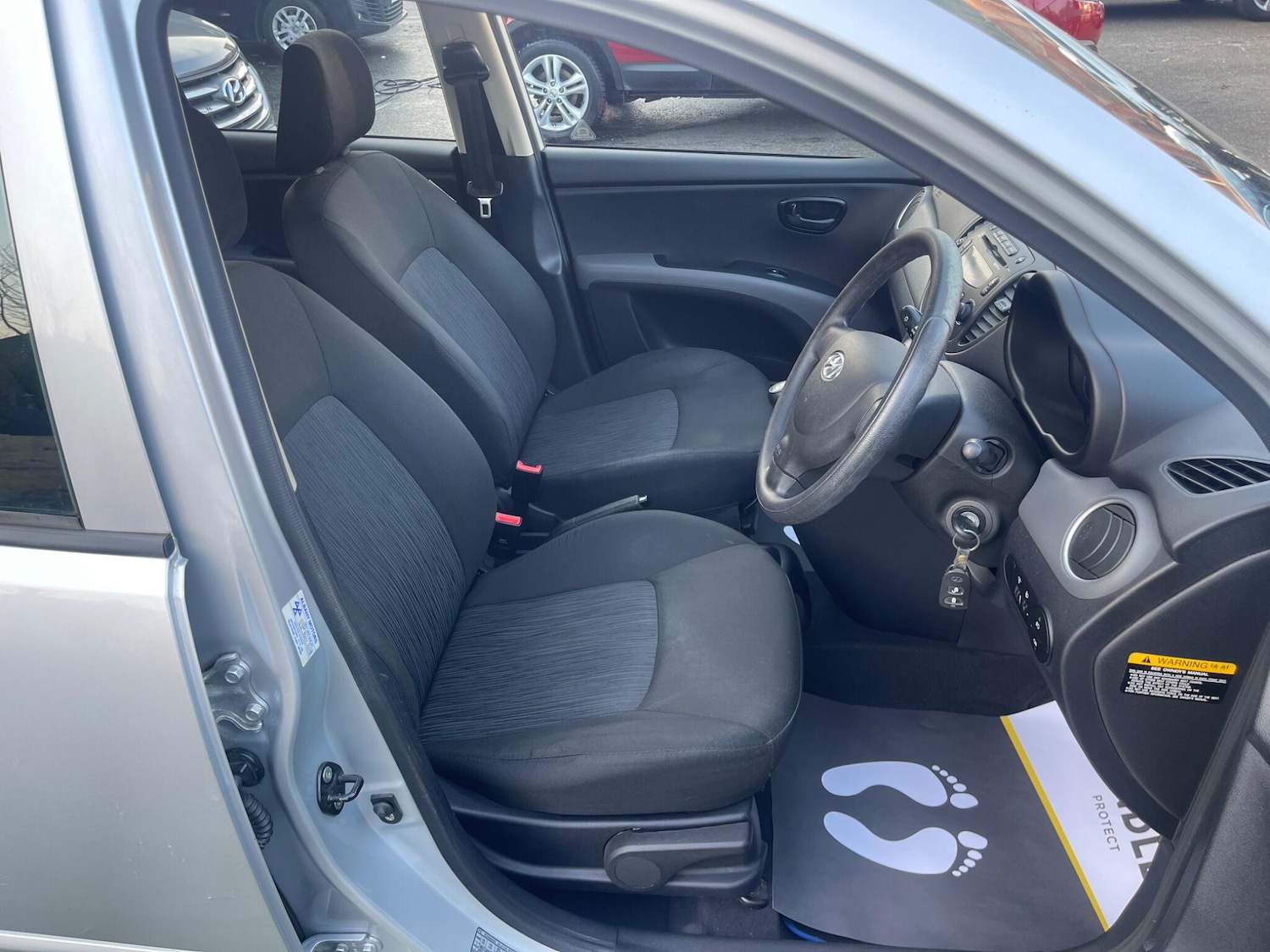 Used Hyundai i10 2012 for sale - 77978035: Photo 20