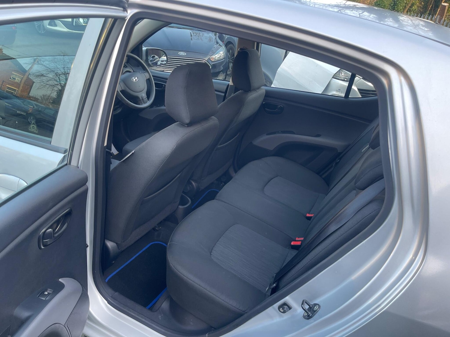 Used Hyundai i10 2012 for sale - 77978035: Photo 23