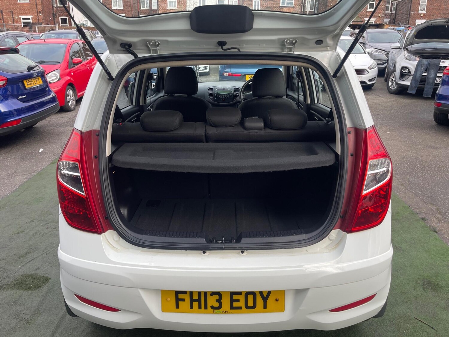 Used Hyundai i10 for sale - 77633463: Photo 24