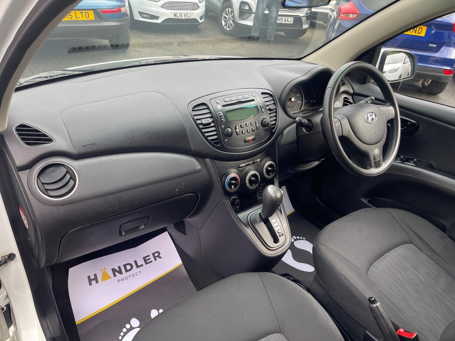 Used Hyundai i10 for sale - 77633463: Photo 29