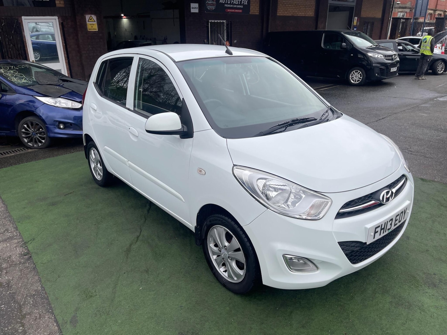 Used Hyundai i10 for sale - 77633463: Photo 4