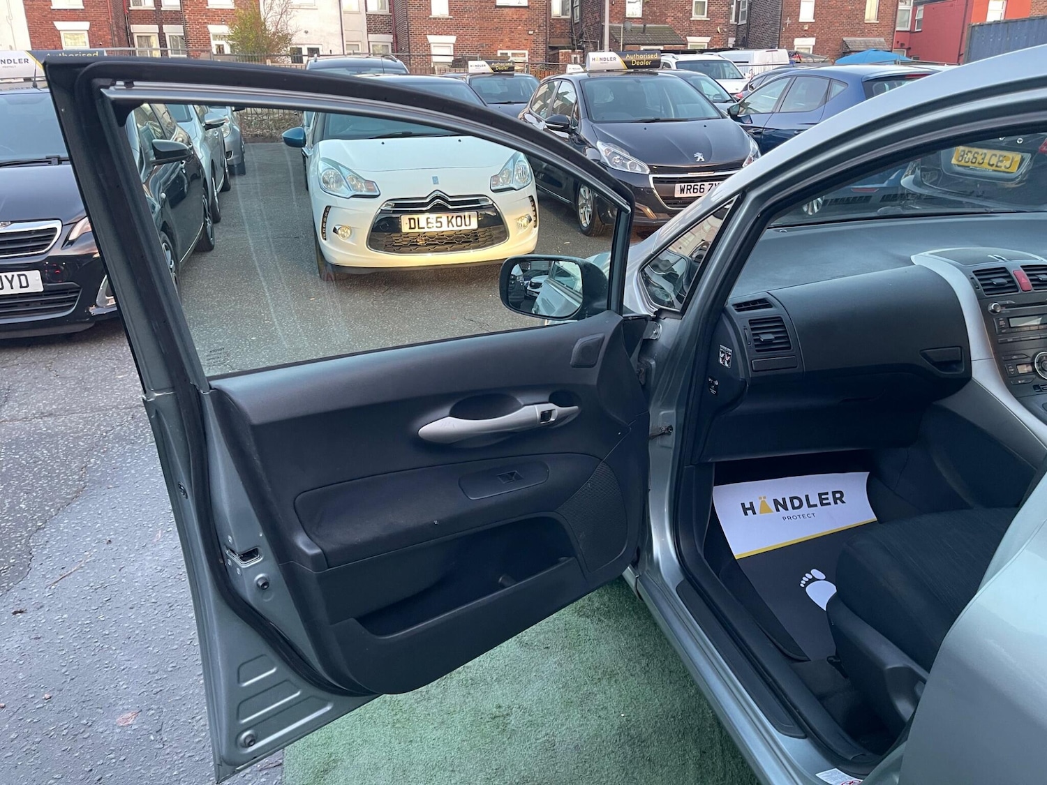 Used Toyota Auris for sale - 77598979: Photo 31