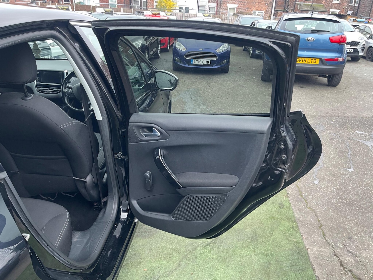 Used Peugeot 208 2018 for sale - 77793520: Photo 21