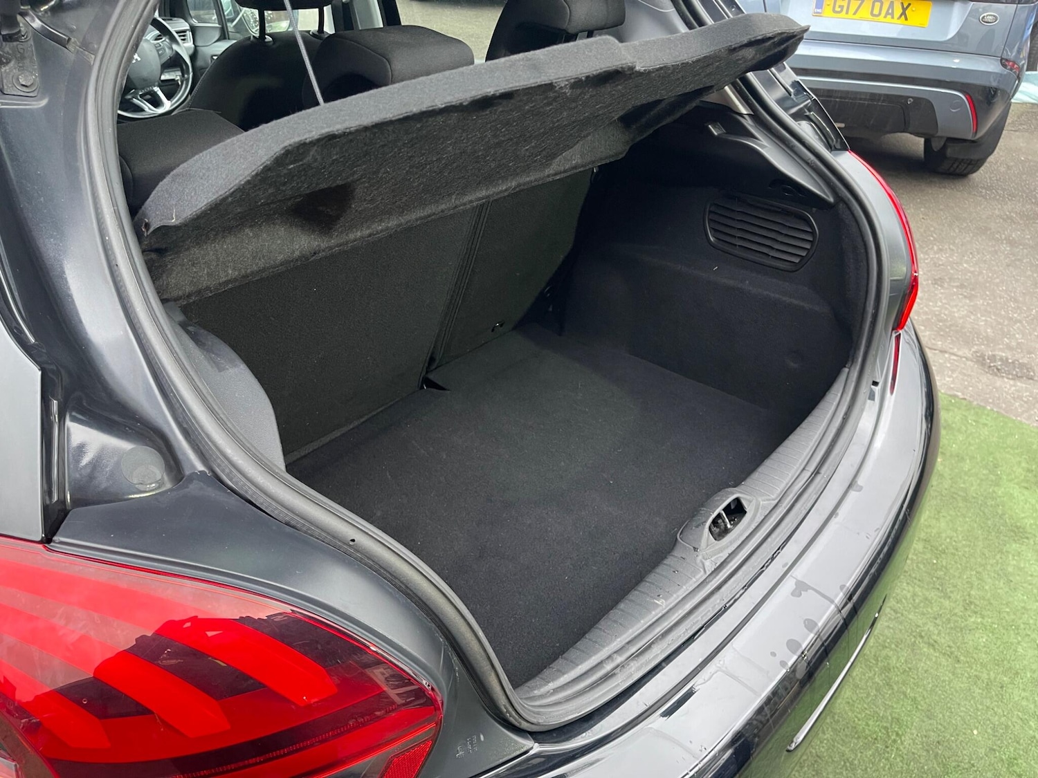 Used Peugeot 208 2018 for sale - 77793520: Photo 23