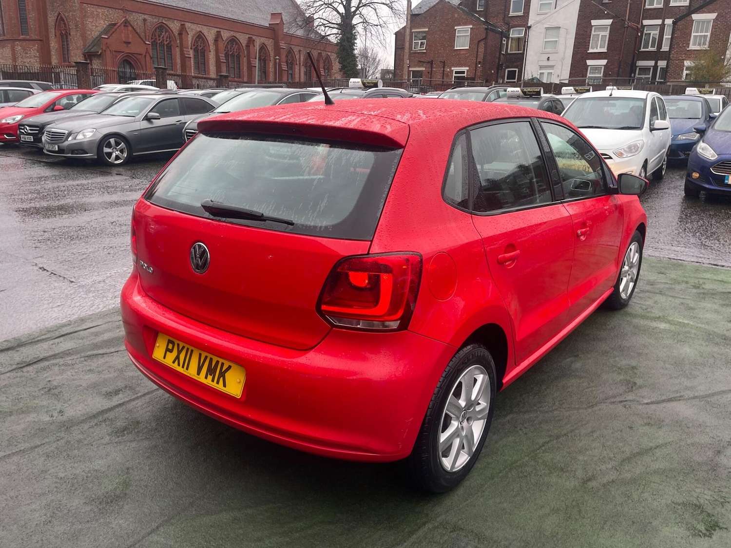 Used Volkswagen Polo 2011 for sale - 77695898: Photo 14