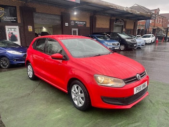 Used Volkswagen Polo 2011 for sale - 77695898: Photo