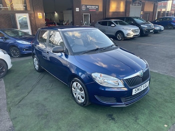 Used Skoda Fabia 2010 for sale - 77893025: Photo