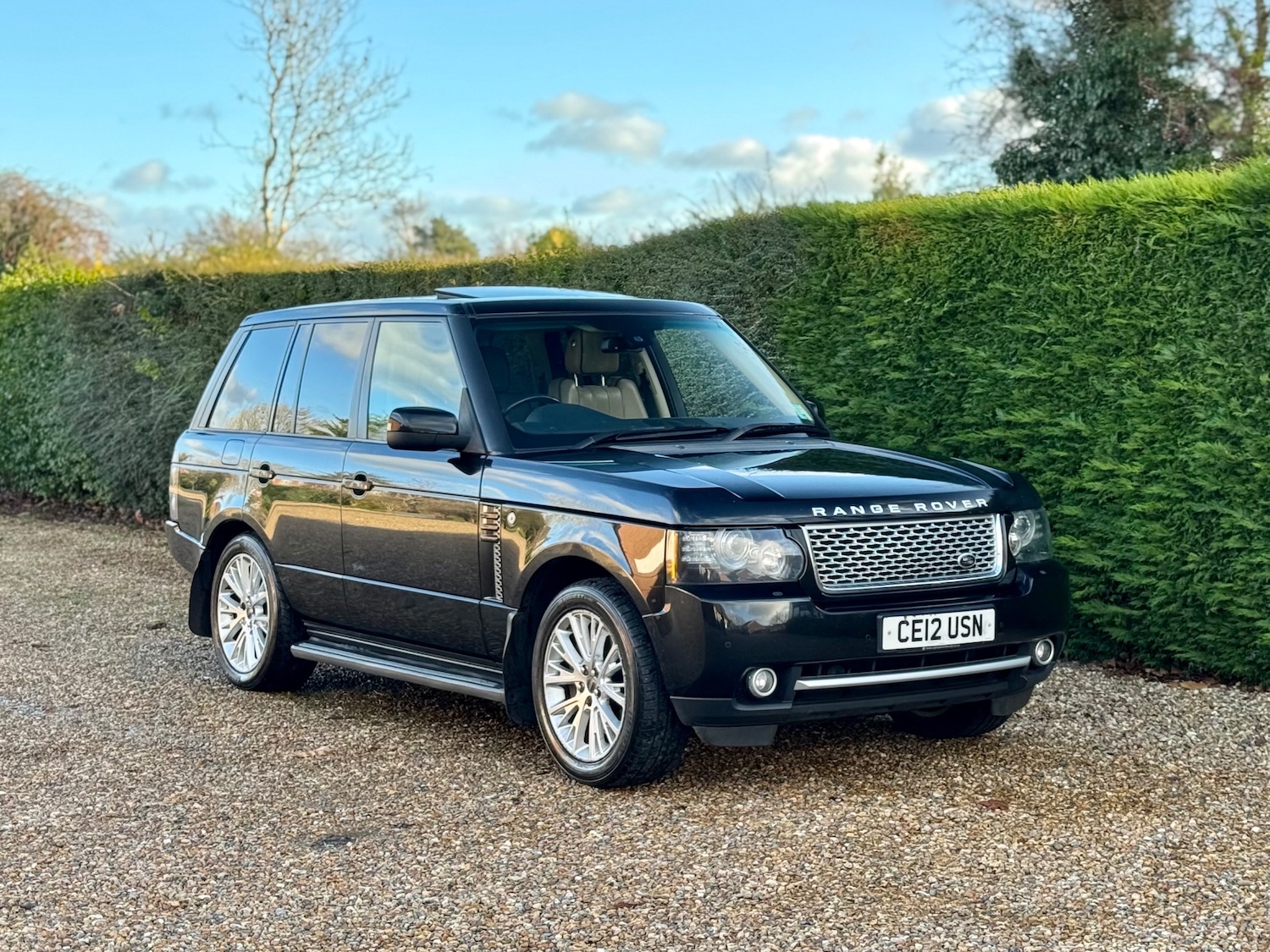 Used Land Rover Range Rover 2012 for sale - 76681641: Photo 2