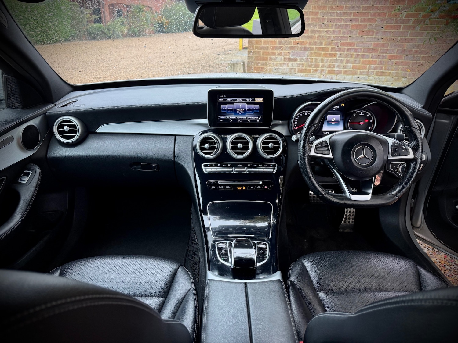 Used Mercedes-Benz C Class 2015 for sale - 76611455: Photo 14