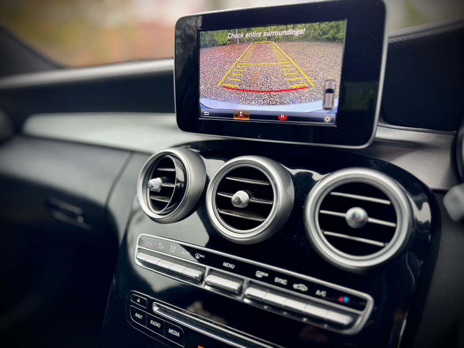 Used Mercedes-Benz C Class 2015 for sale - 76611455: Photo 17