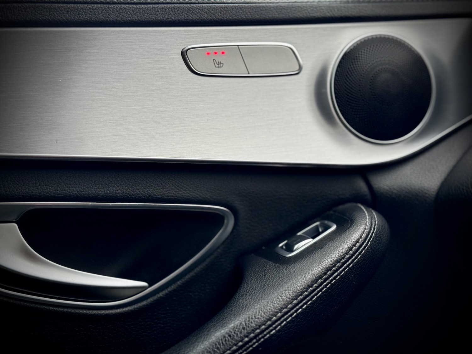 Used Mercedes-Benz C Class 2015 for sale - 76611455: Photo 18