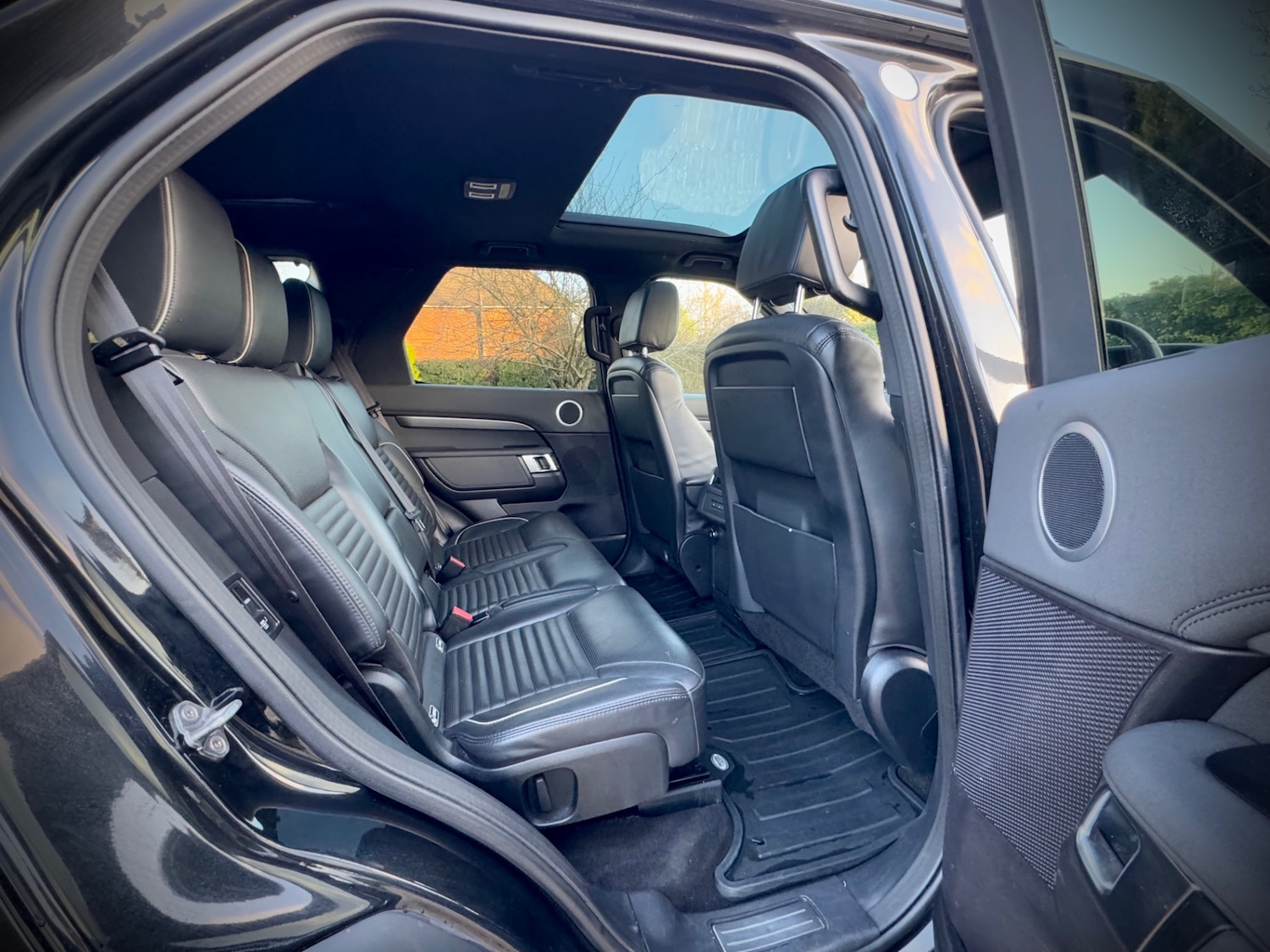 Used Land Rover Discovery 2018 for sale - 77055686: Photo 12