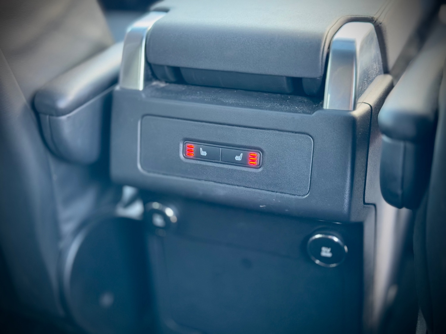 Used Land Rover Discovery 2018 for sale - 77055686: Photo 13