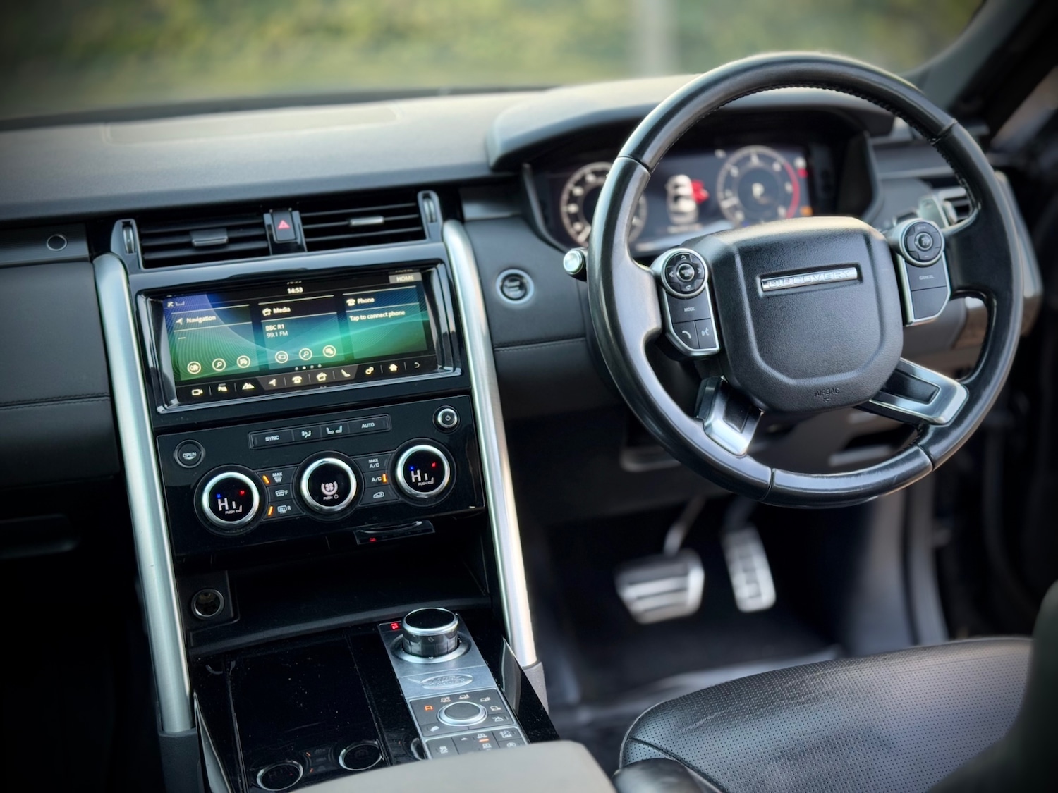 Used Land Rover Discovery 2018 for sale - 77055686: Photo 15