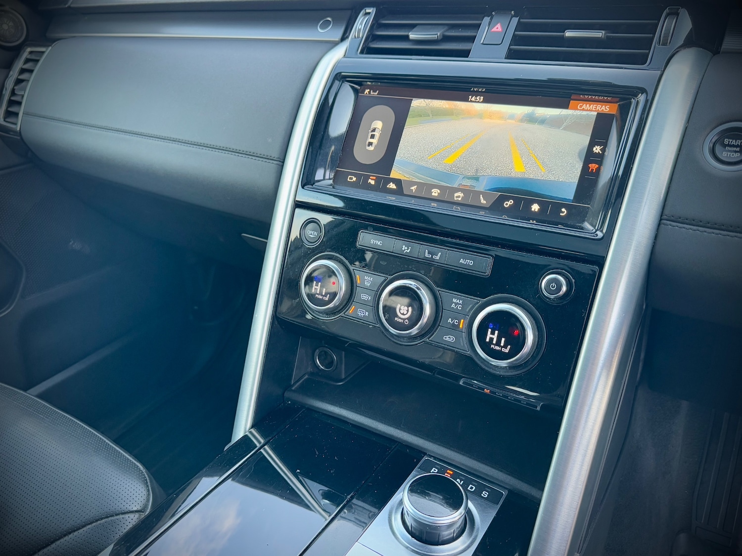 Used Land Rover Discovery 2018 for sale - 77055686: Photo 17