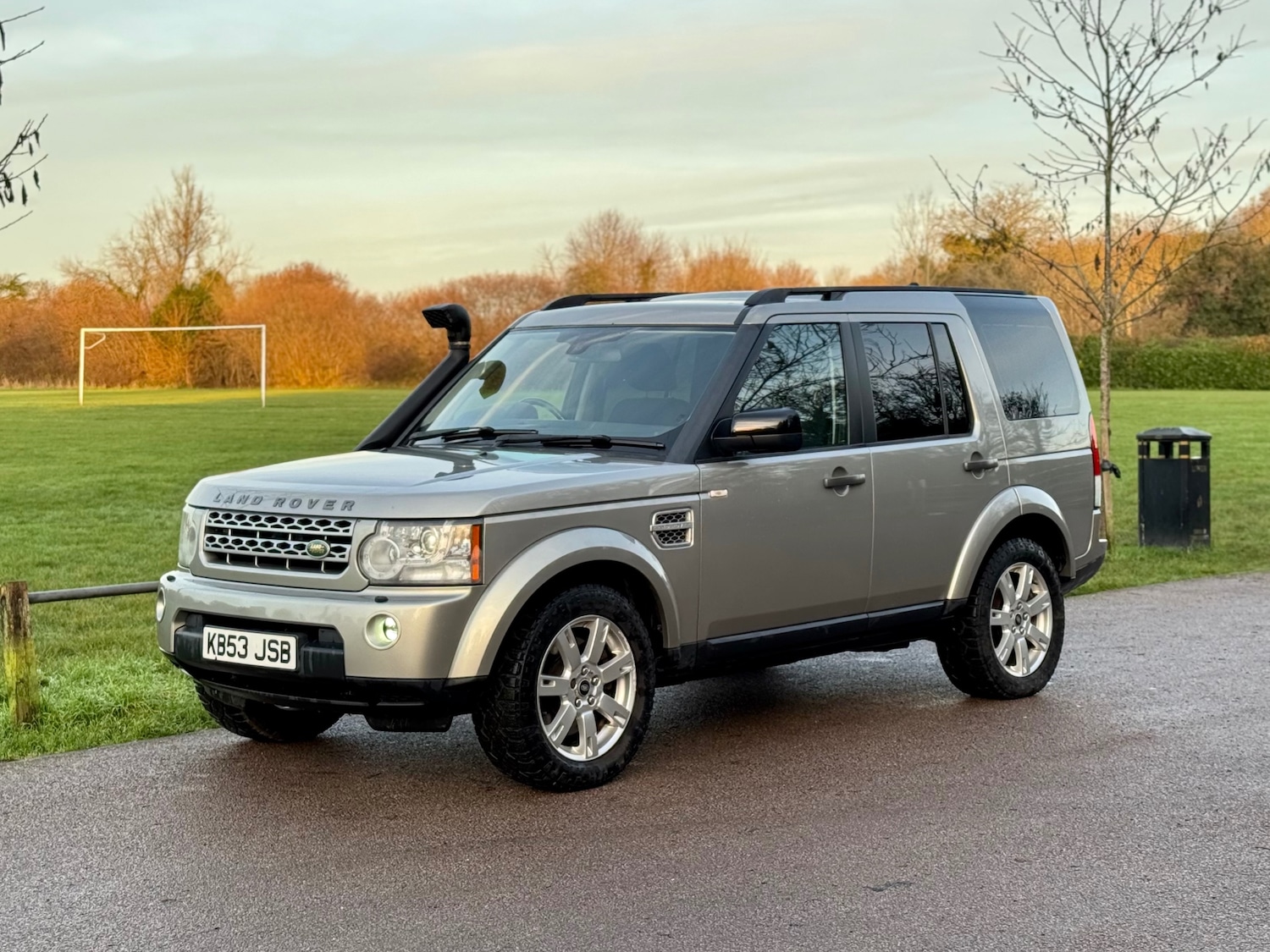 Used Land Rover Discovery 2010 for sale - 76934895: Photo 8
