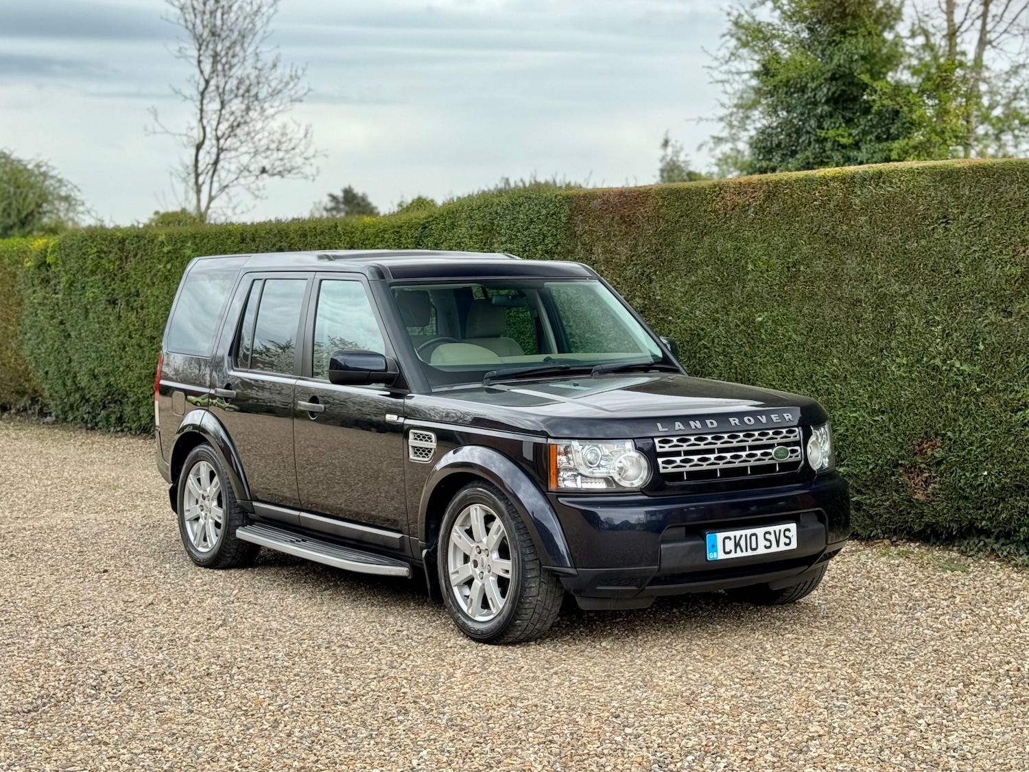 Used Land Rover Discovery 2010 for sale - 78209824: Photo 2