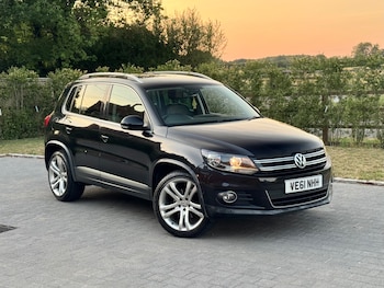 Used Volkswagen Tiguan 2011 for sale - 79143892: Photo