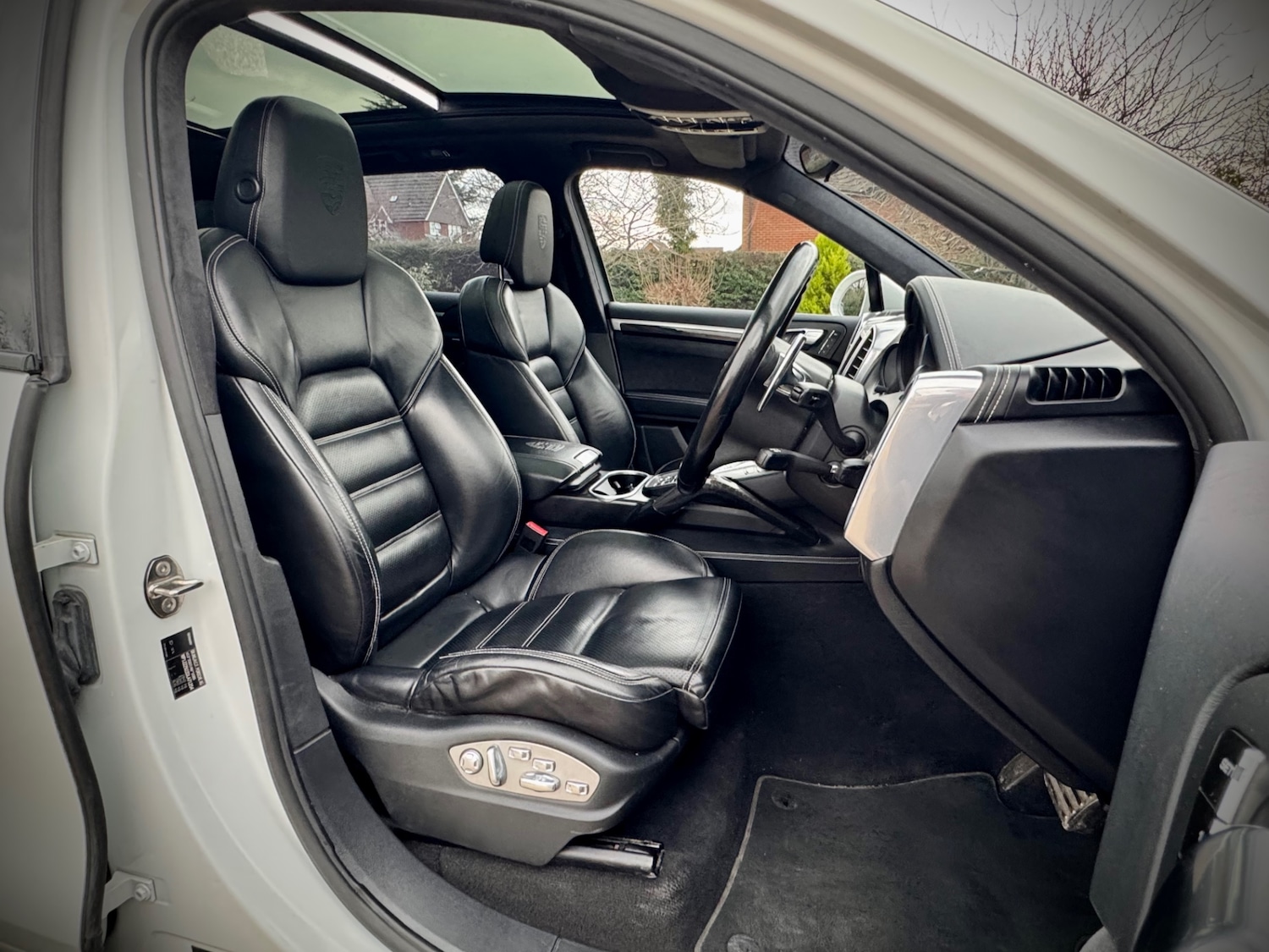 Used Porsche Cayenne 2012 for sale - 76897152: Photo 12