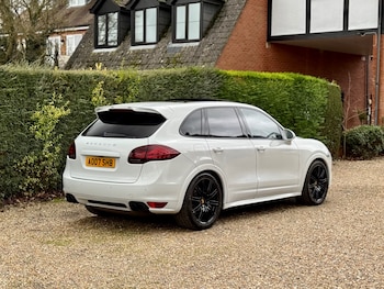 Used Porsche Cayenne 2012 for sale - 76897152: Photo