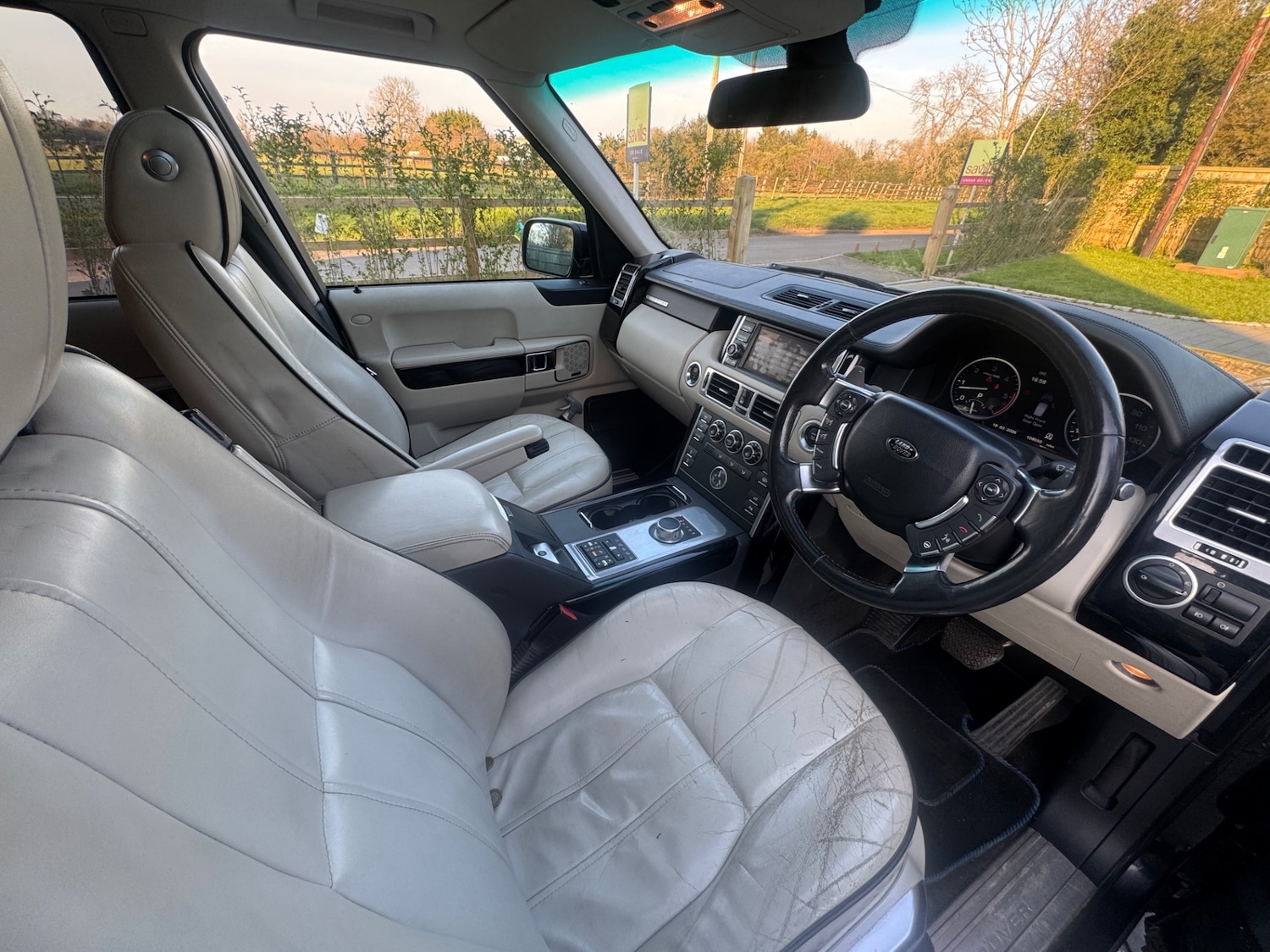 Used Land Rover Range Rover 2011 for sale - 77958600: Photo 3