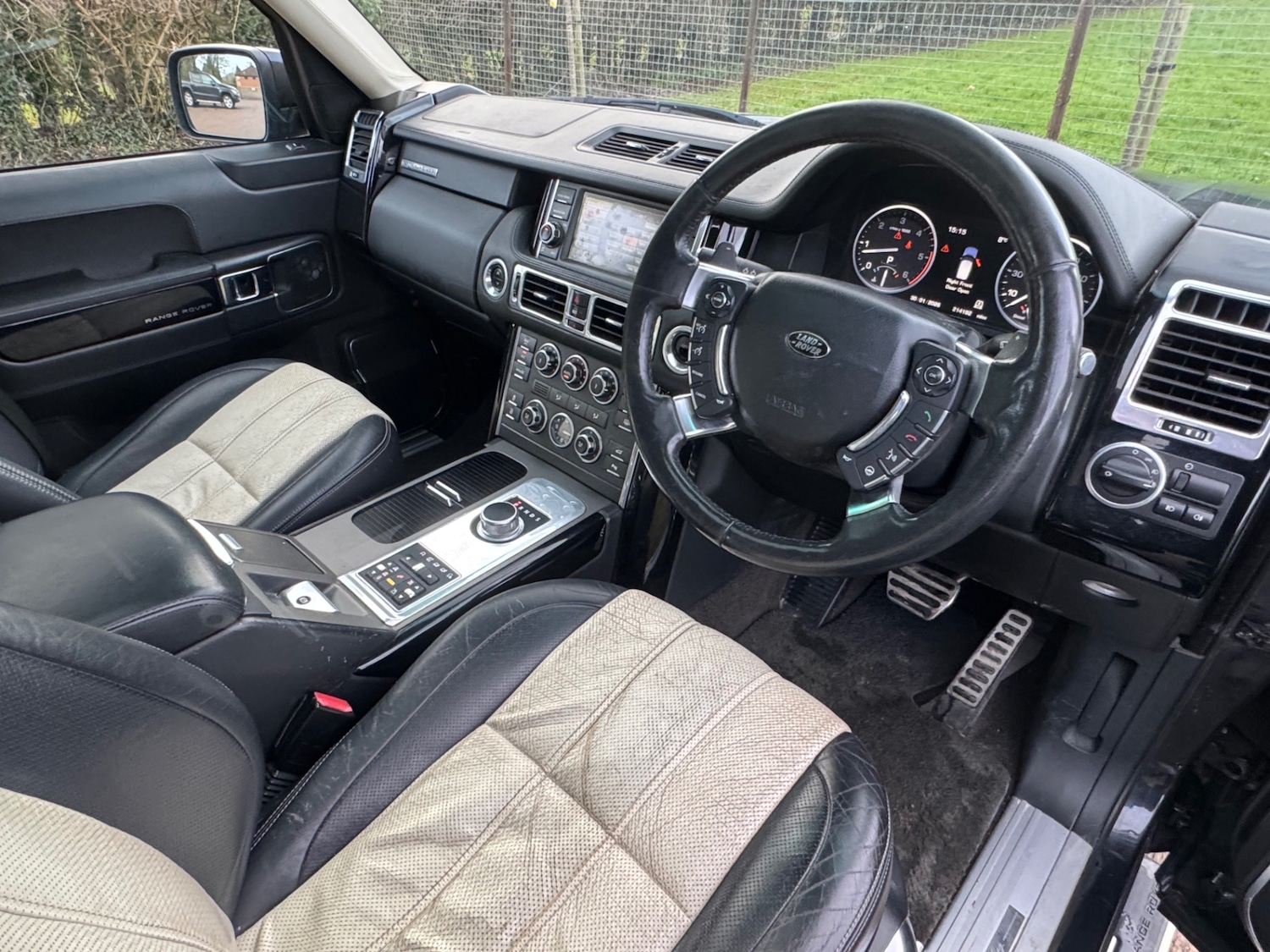 Used Land Rover Range Rover 2011 for sale - 77385090: Photo 18