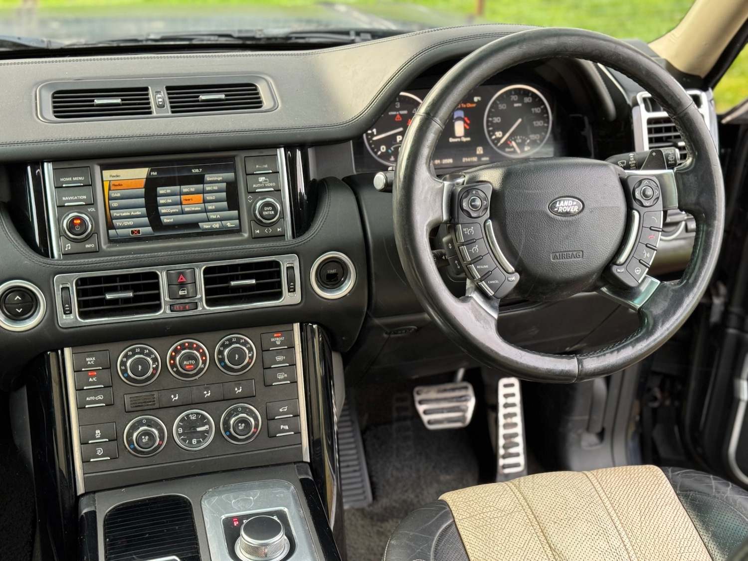 Used Land Rover Range Rover 2011 for sale - 77385090: Photo 19