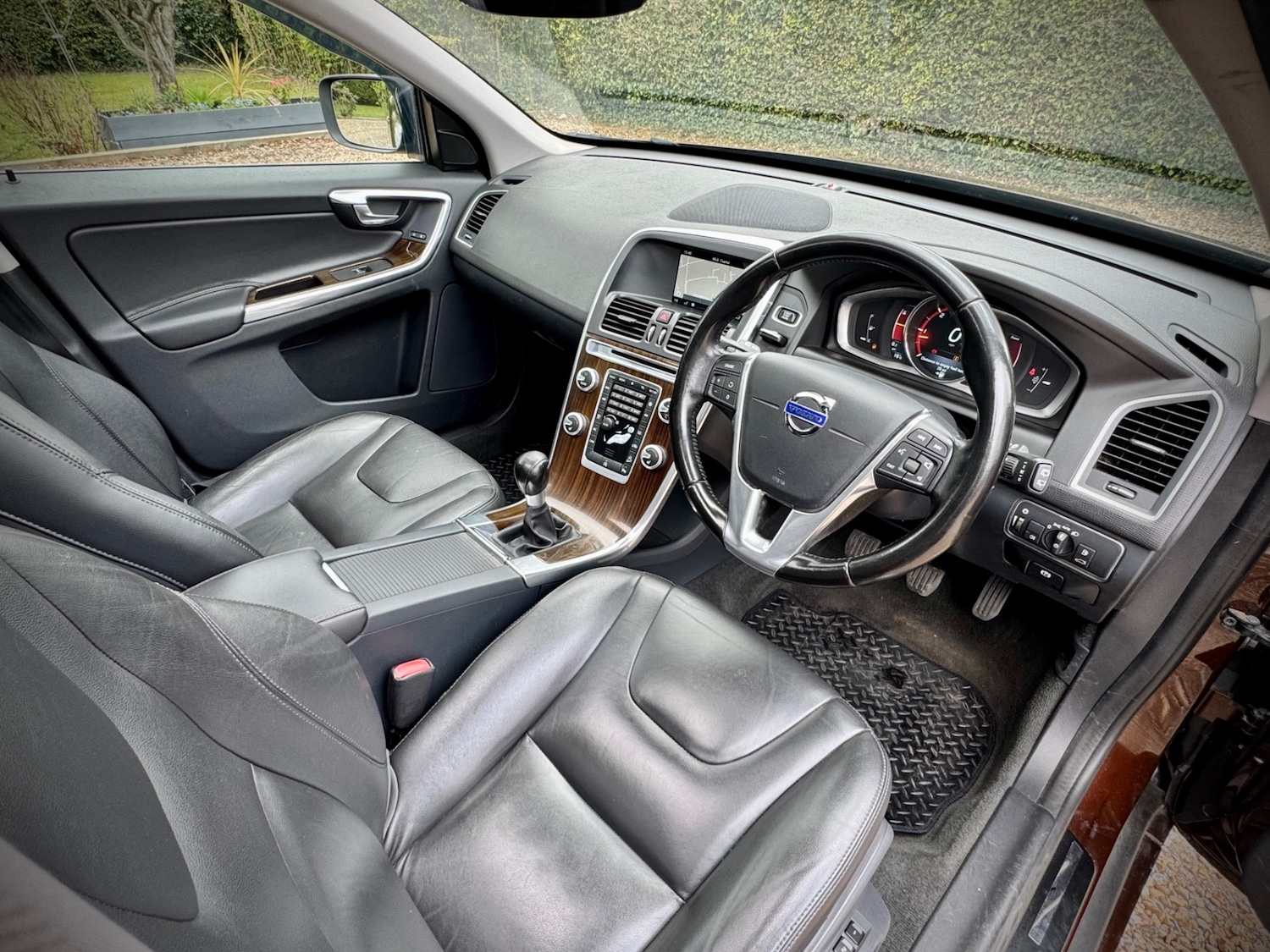 Used Volvo XC60 2015 for sale - 78139950: Photo 12