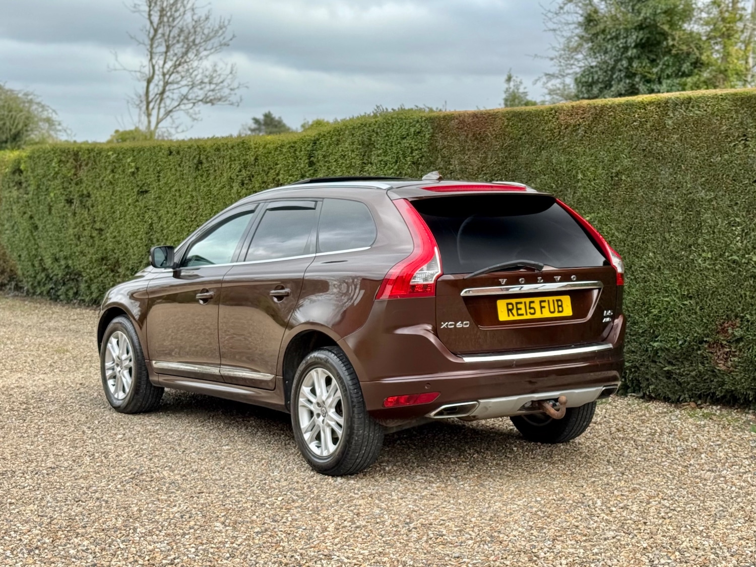 Used Volvo XC60 2015 for sale - 78139950: Photo 2