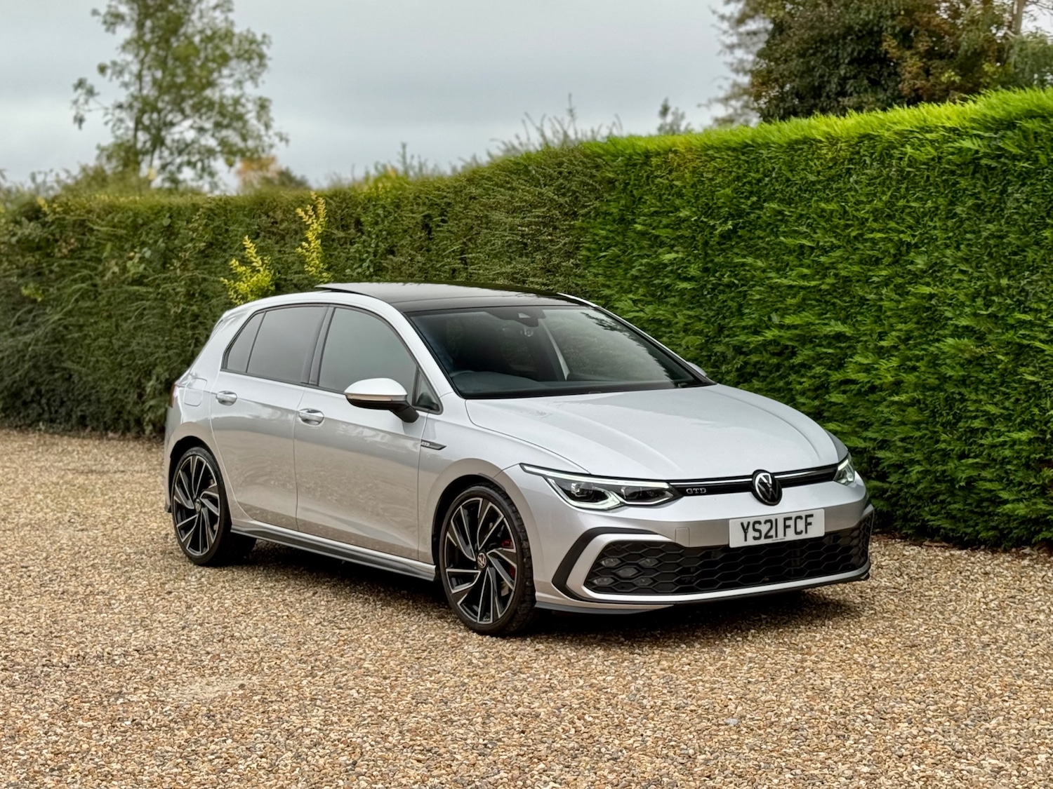 Used Volkswagen Golf 2021 for sale - 76616647: Photo 2