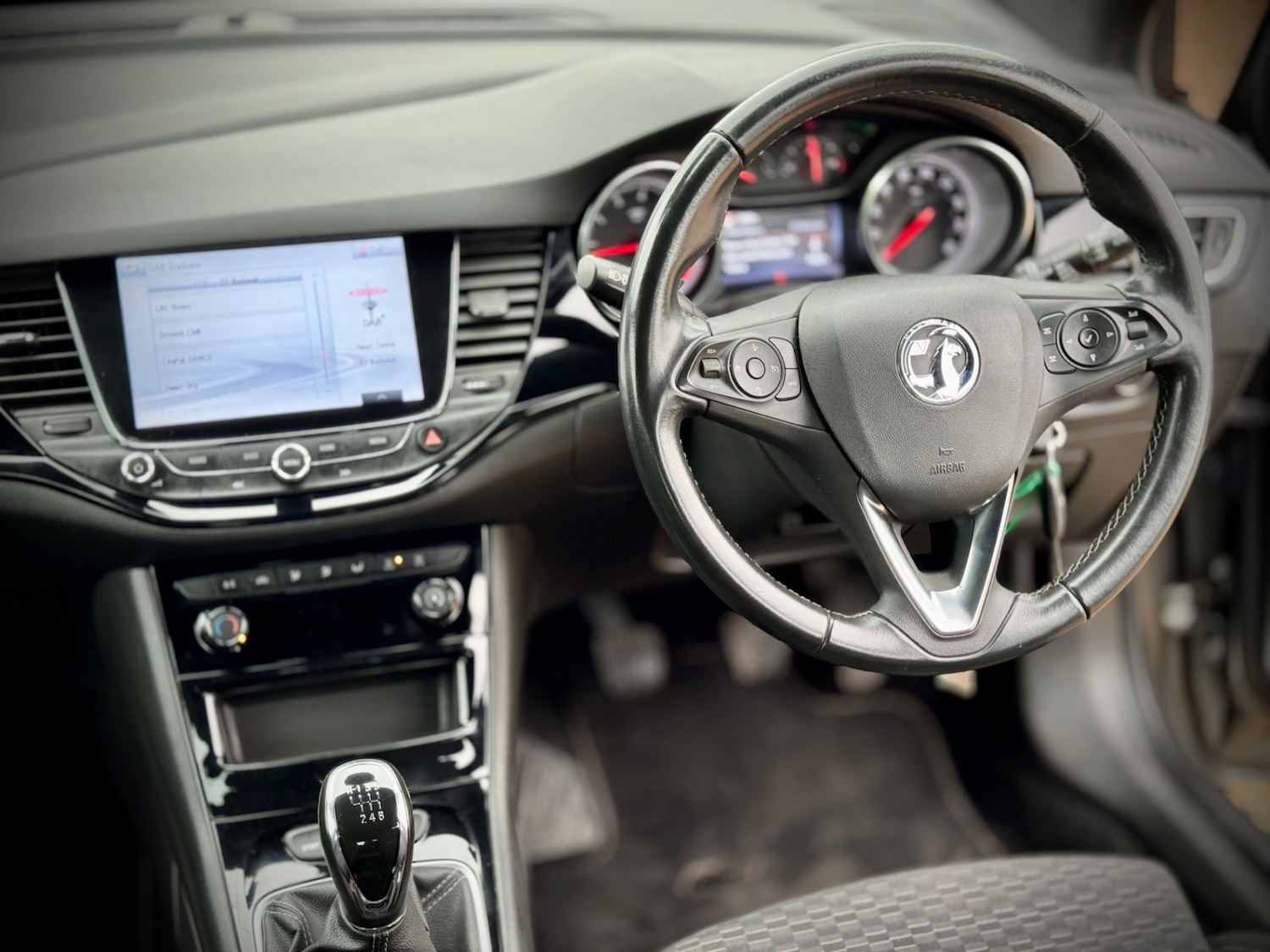 Used Vauxhall Astra 2018 for sale - 76986620: Photo 12