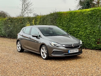 Used Vauxhall Astra 2018 for sale - 76986620: Photo